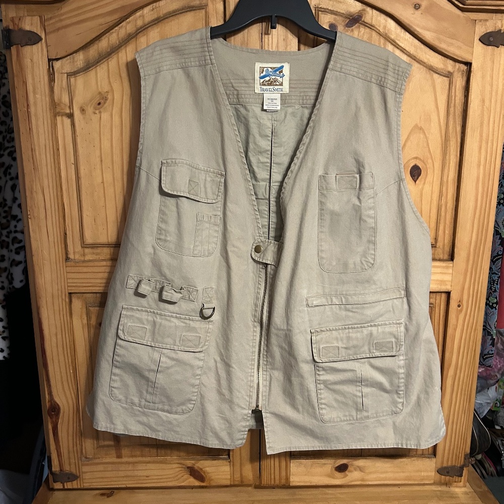 Travel Smith Utility Hunting or tactical Vest